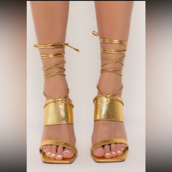 Goldina - Picture 2 of 4